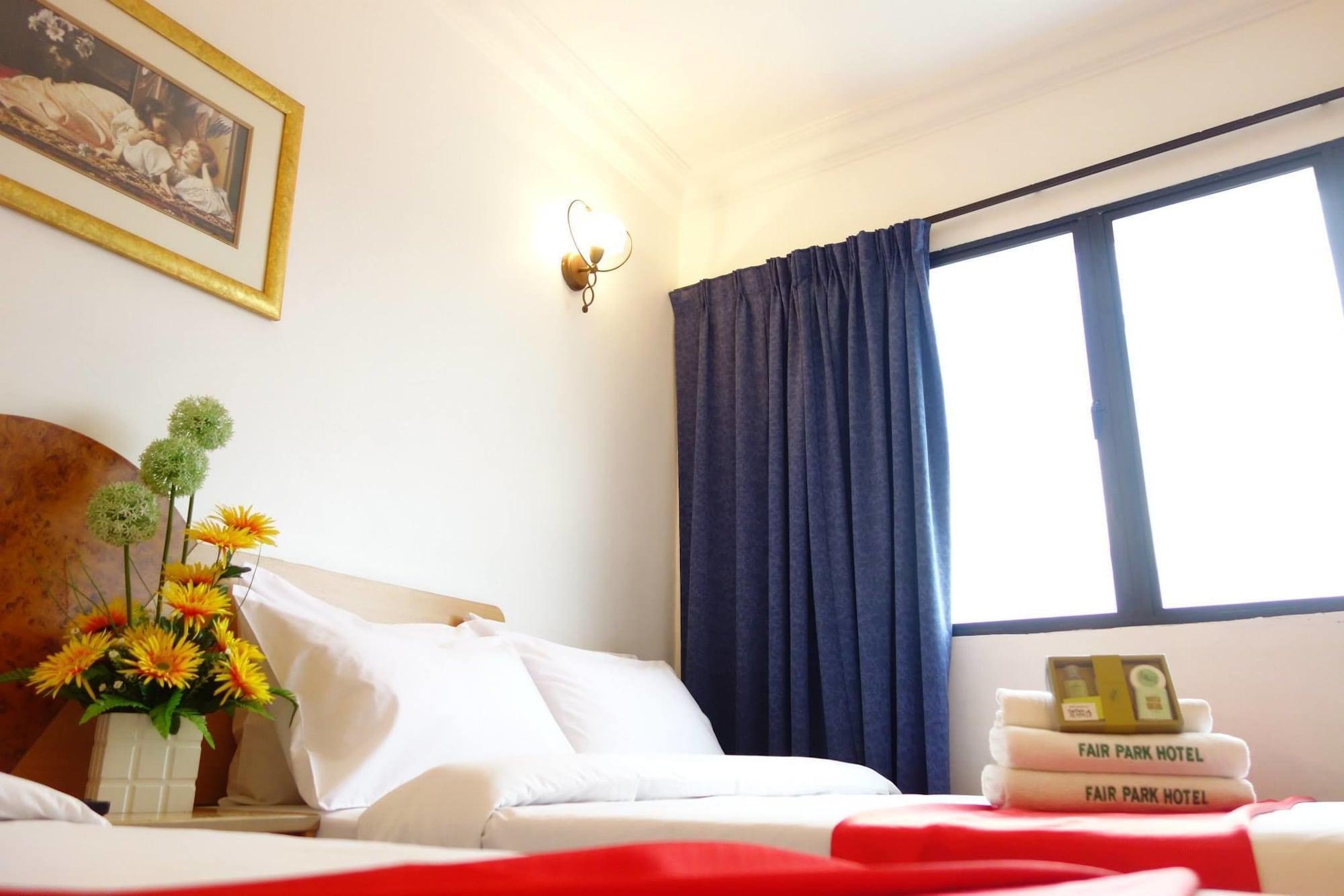 Fair Park Hotel Ipoh Esterno foto