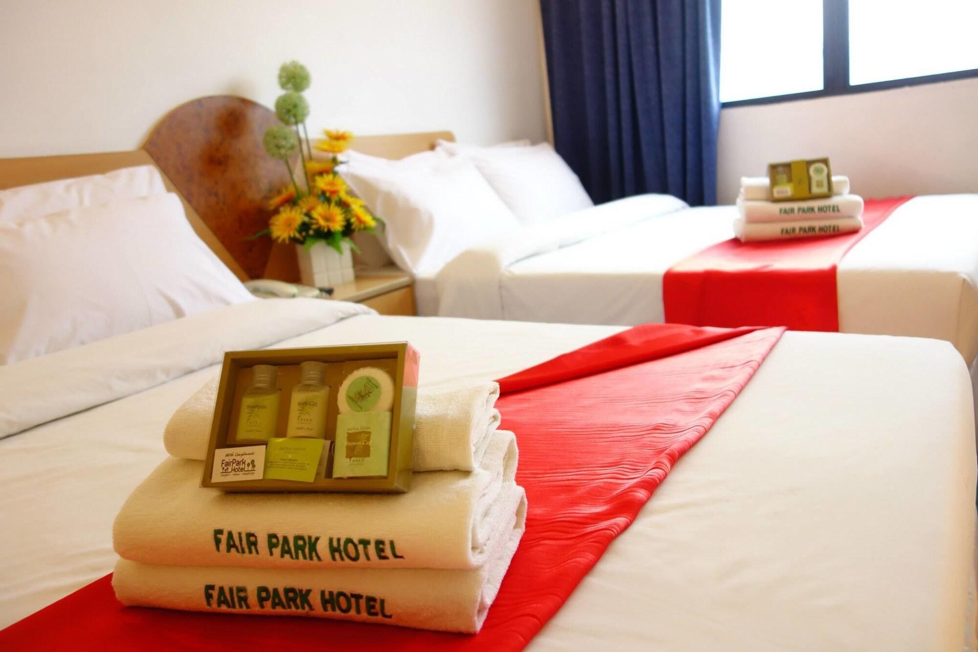 Fair Park Hotel Ipoh Esterno foto