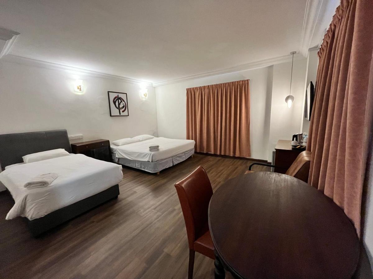 Fair Park Hotel Ipoh Esterno foto
