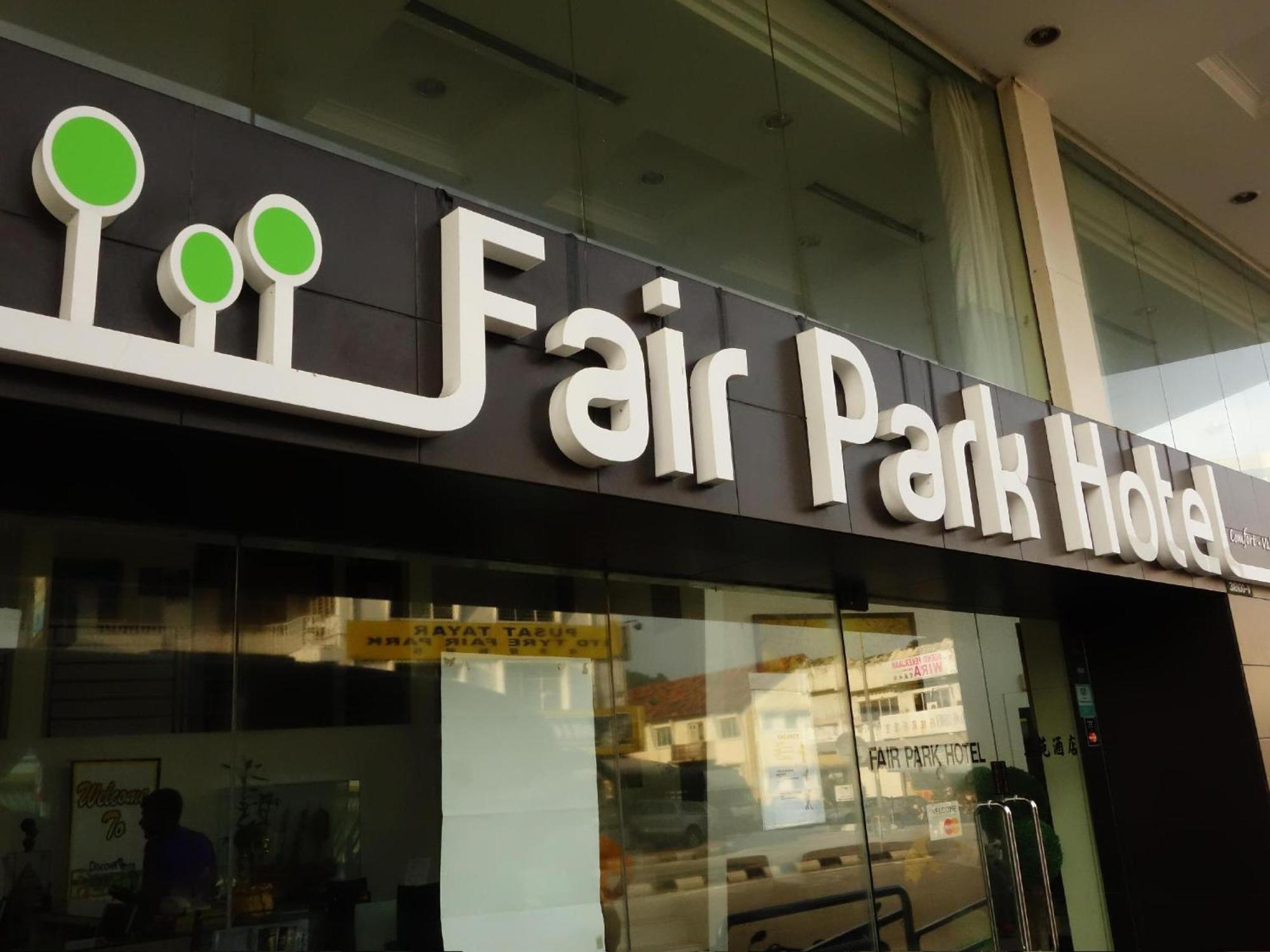 Fair Park Hotel Ipoh Esterno foto