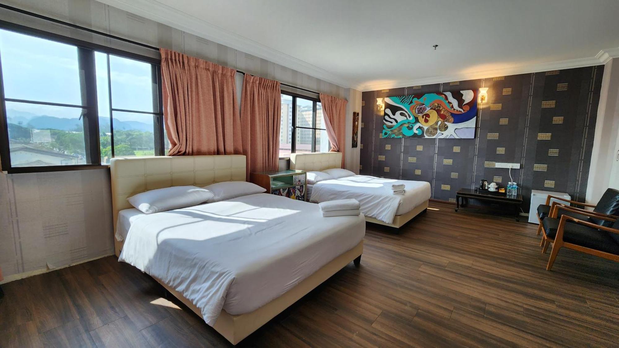 Fair Park Hotel Ipoh Esterno foto
