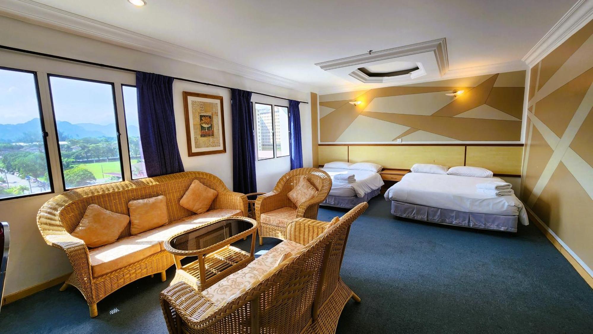 Fair Park Hotel Ipoh Esterno foto