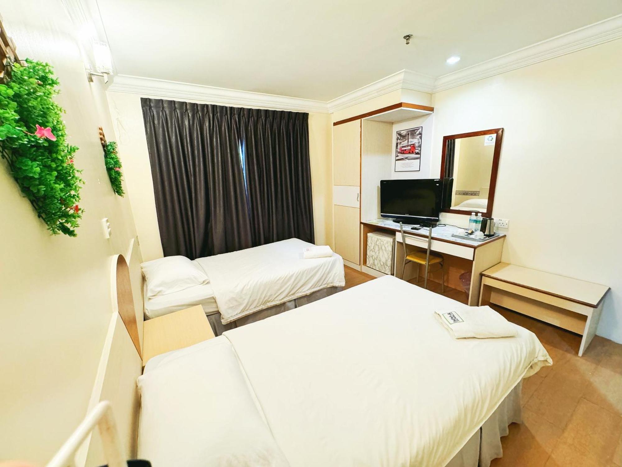 Fair Park Hotel Ipoh Esterno foto
