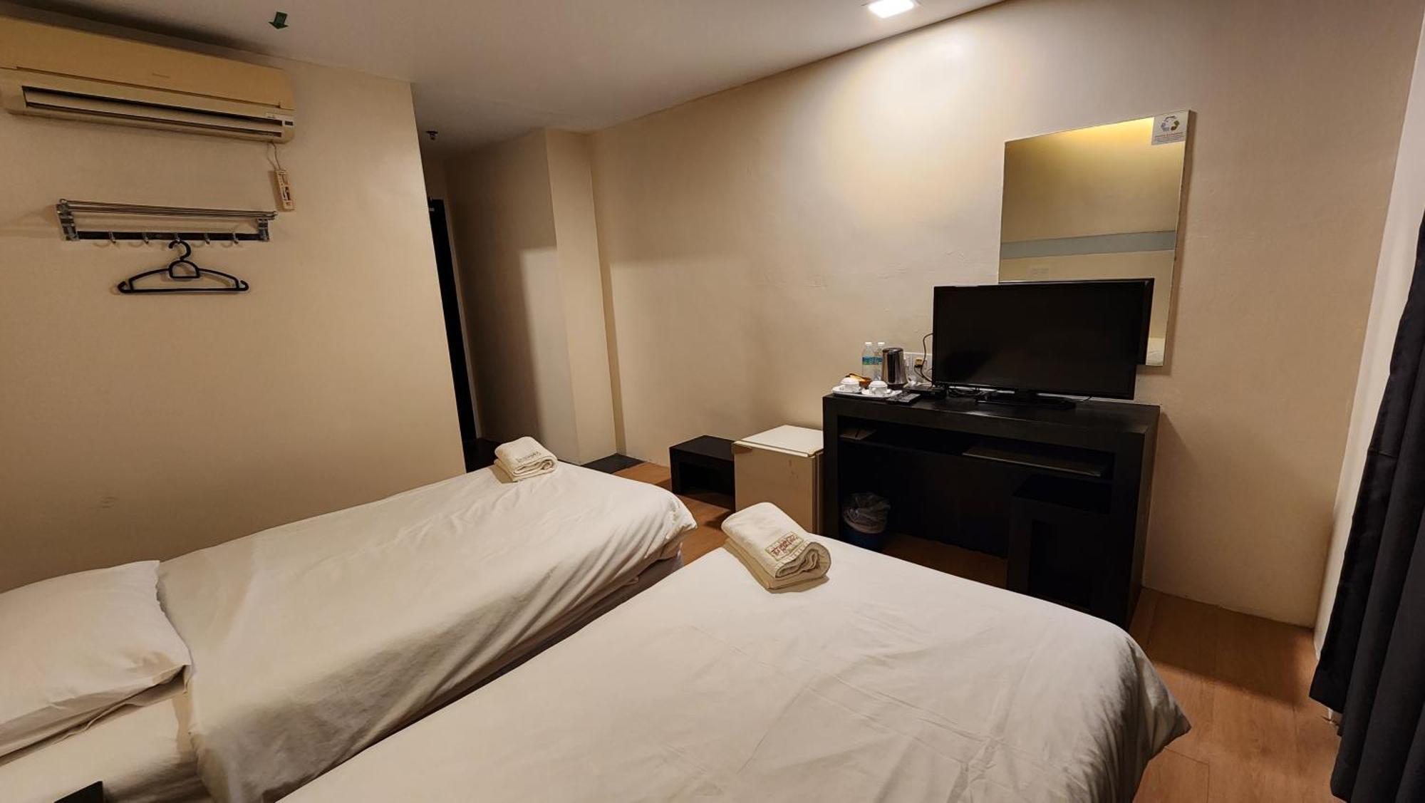 Fair Park Hotel Ipoh Esterno foto