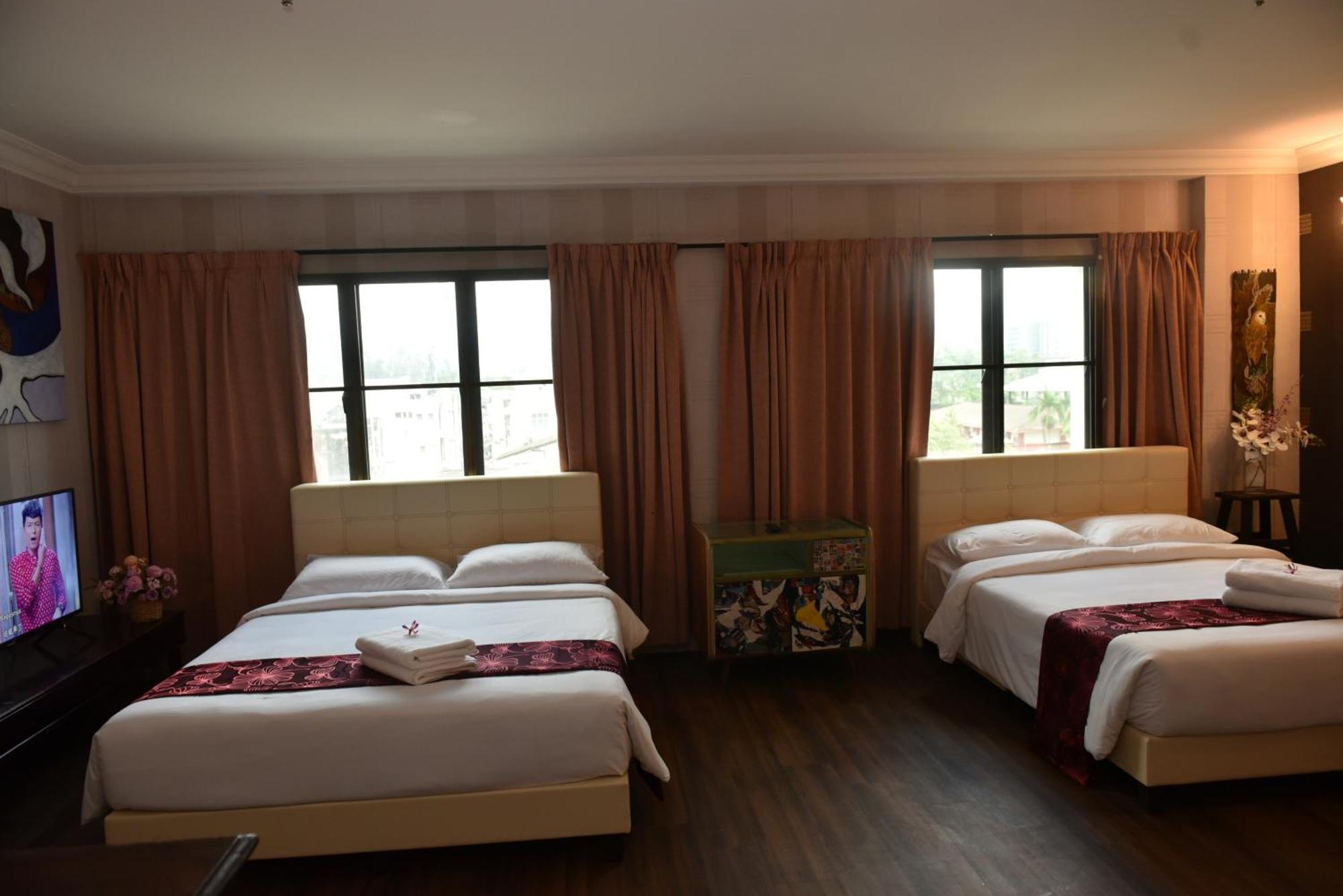 Fair Park Hotel Ipoh Esterno foto